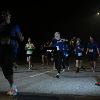 Runner Photo 7571934
