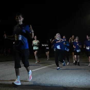 Runner Photo 7571954