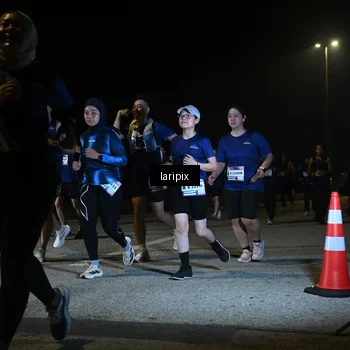 Runner Photo 7572010