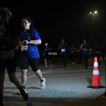 Runner Photo 7572024