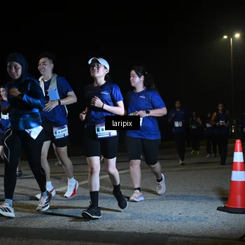 Runner Photo 7572032