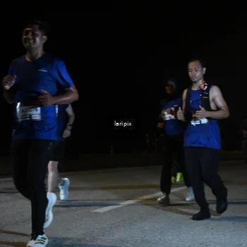 Runner Photo 7572064