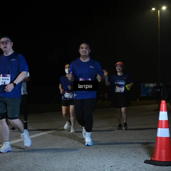 Runner Photo 7572112