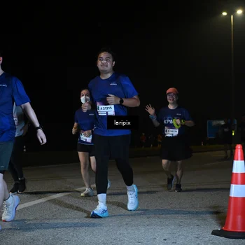 Runner Photo 7572116