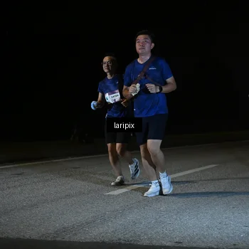 Runner Photo 7572135