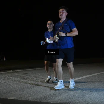 Runner Photo 7572137
