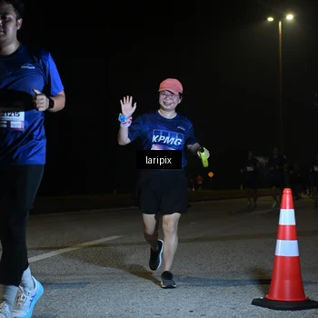 Runner Photo 7572138