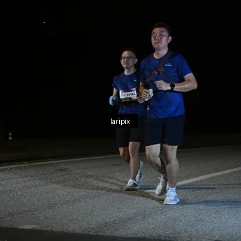 Runner Photo 7572145