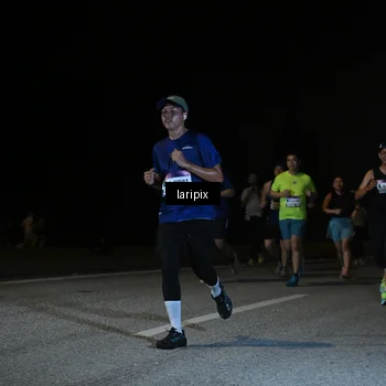 Runner Photo 7572148