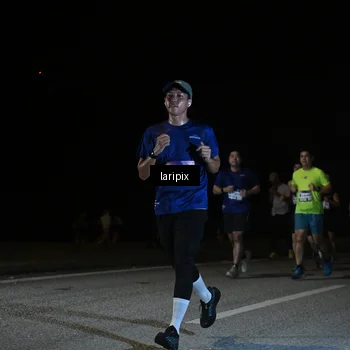Runner Photo 7572160