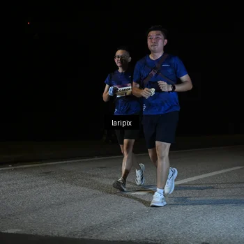 Runner Photo 7572186