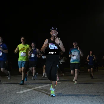 Runner Photo 7572201
