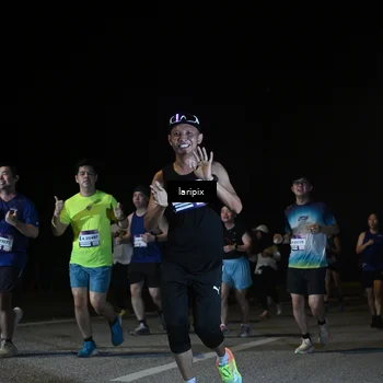 Runner Photo 7572219
