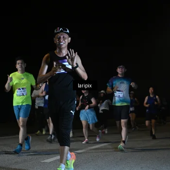 Runner Photo 7572256