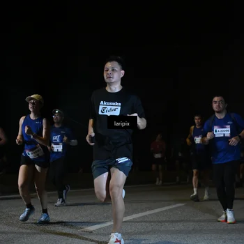 Runner Photo 7572325
