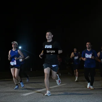 Runner Photo 7572389