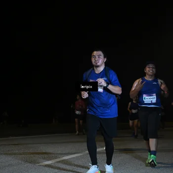 Runner Photo 7572402