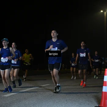 Runner Photo 7572429
