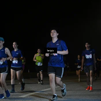 Runner Photo 7572504