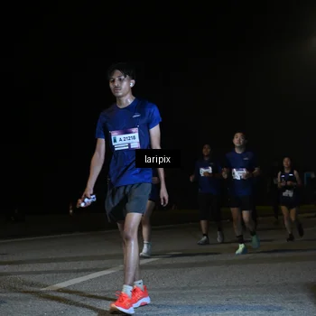 Runner Photo 7572509