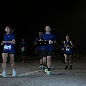 Runner Photo 7572524
