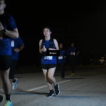 Runner Photo 7572567