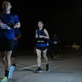 Runner Photo 7572568