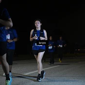 Runner Photo 7572571