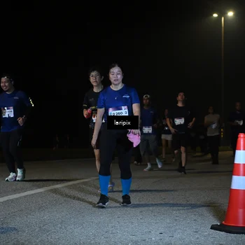 Runner Photo 7572633