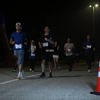 Runner Photo 7572716