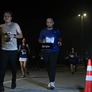 Runner Photo 7572770