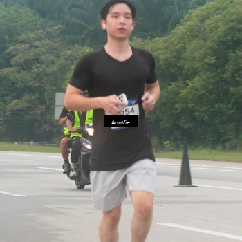 Runner Photo 7572868