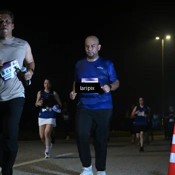 Runner Photo 7572871
