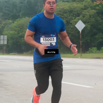 Runner Photo 7572893