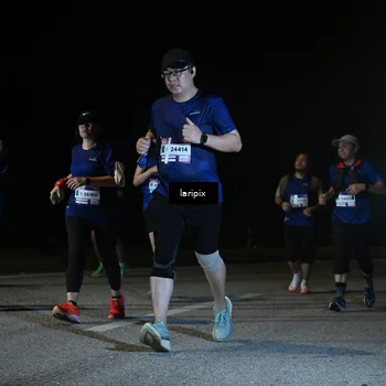 Runner Photo 7572945