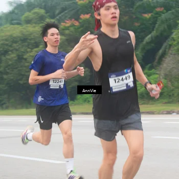 Runner Photo 7572961