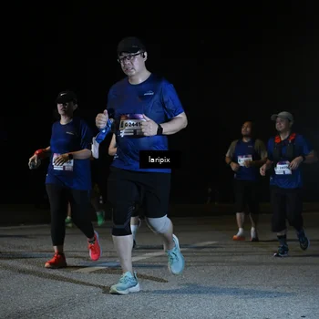 Runner Photo 7572997