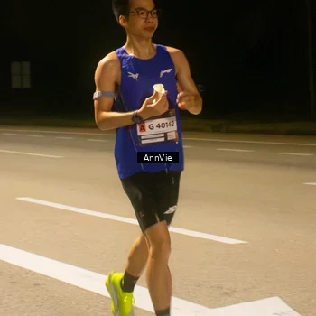 Runner Photo 7573044