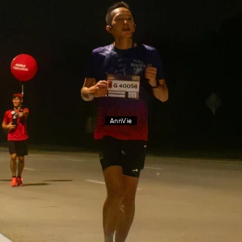 Runner Photo 7573054
