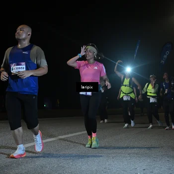 Runner Photo 7573114