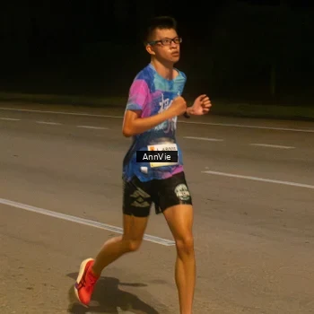 Runner Photo 7573140