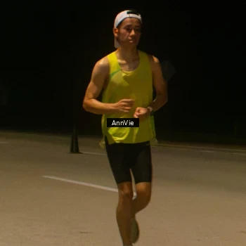 Runner Photo 7573267