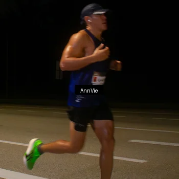 Runner Photo 7573309