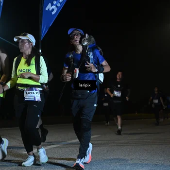 Runner Photo 7573351