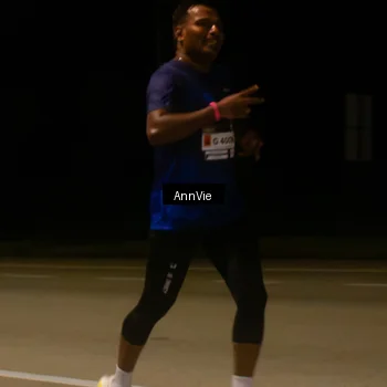 Runner Photo 7573402
