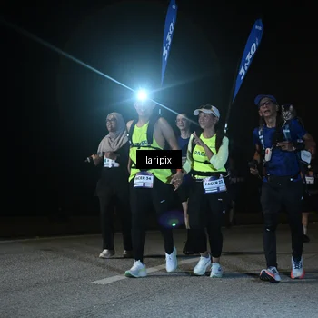 Runner Photo 7573410