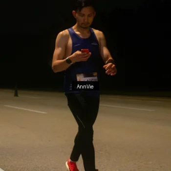 Runner Photo 7573429