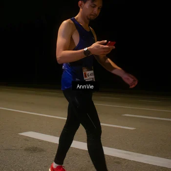 Runner Photo 7573454