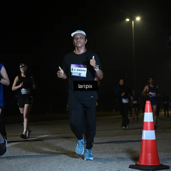 Runner Photo 7573587