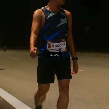 Runner Photo 7573637